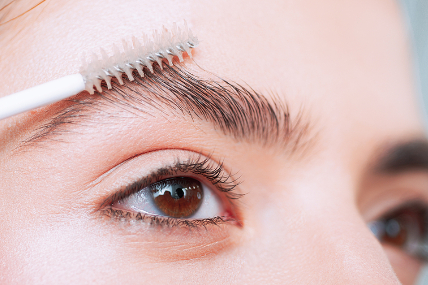 Your Guide To Fuller Eyebrows With FUE Hair Transplant